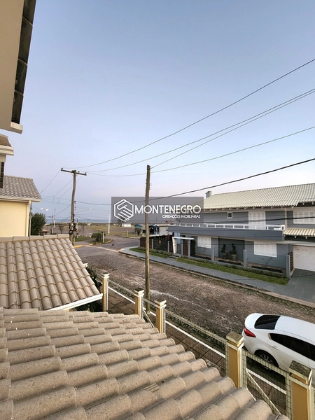 Sobrado Rua Beija Flor beira esquina beira mar: 5ª foto da galeria de imagens do imóvel