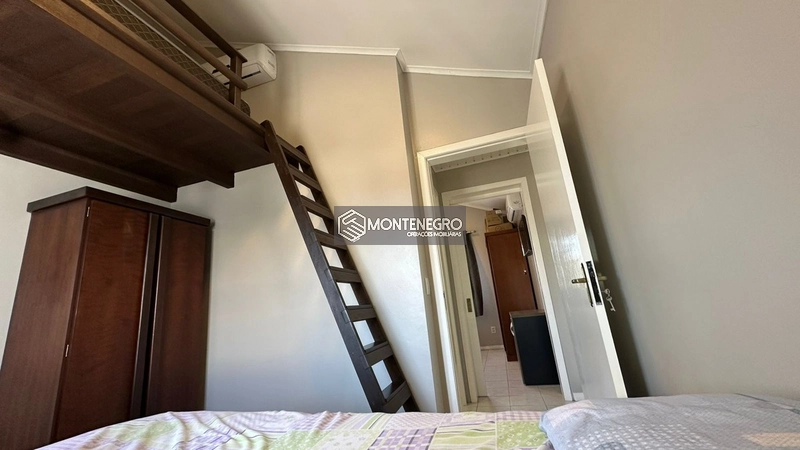 Sobrado Rua Beija Flor beira esquina beira mar: 15ª foto da galeria de imagens do imóvel