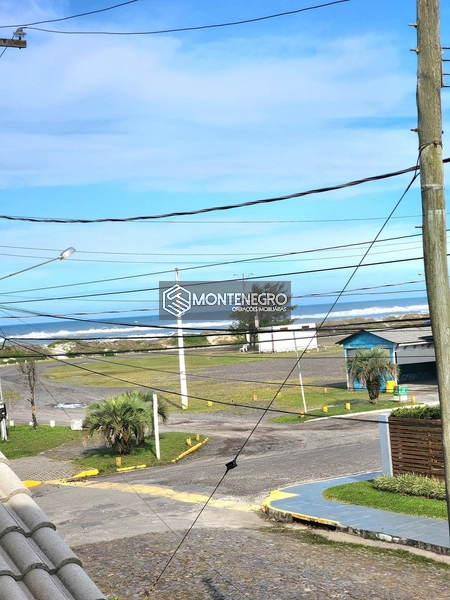 Sobrado quase a Beira Mar.: 2ª foto da galeria de imagens do imóvel