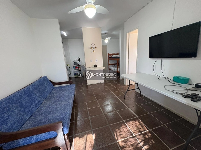 APARTAMENTO TÉRREO NA PRAIA CAPÃO NOVO: 3ª foto da galeria de imagens do imóvel