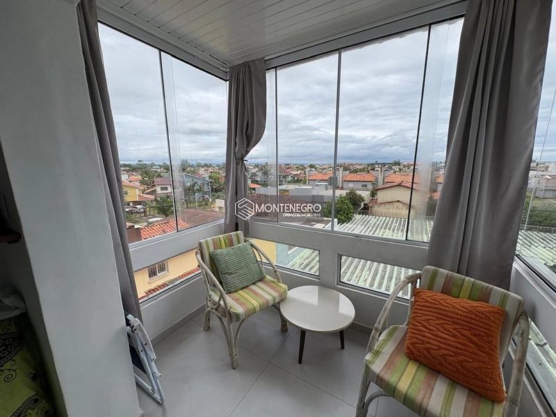 EXCELENTE APARTAMENTO A 50M DA AV.PARAGUASSU NA PRAIA DE CAPÃO NOVO: 3ª foto da galeria de imagens do imóvel