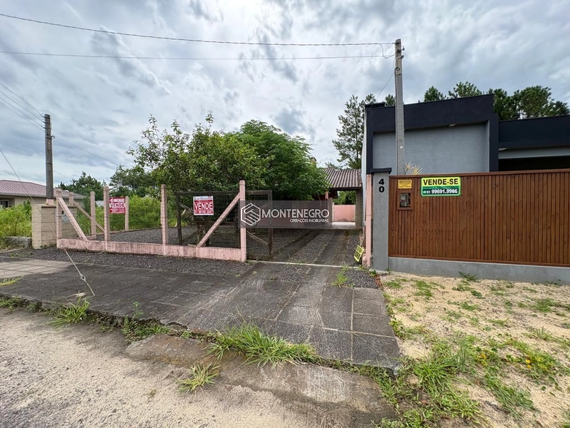 EXCELENTE CASA NO VILLAGE NA PRAIA CAPÃO NOVO: 4ª foto da galeria de imagens do imóvel