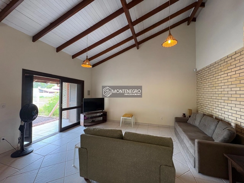 EXCELENTE CASA NO VILLAGE NA PRAIA CAPÃO NOVO: 7ª foto da galeria de imagens do imóvel