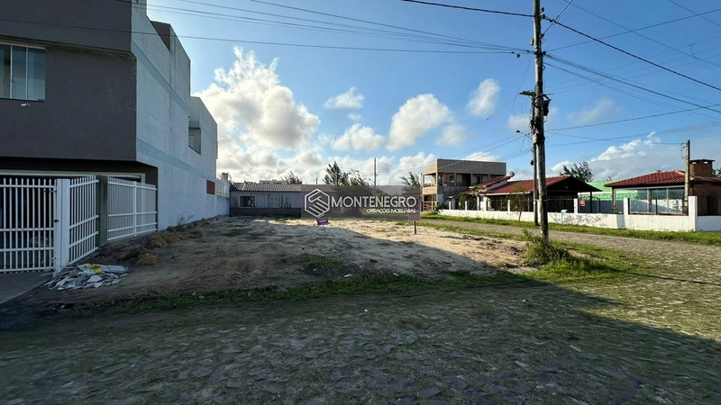Terreno Rua Orquideas: 1ª foto da galeria de imagens do imóvel