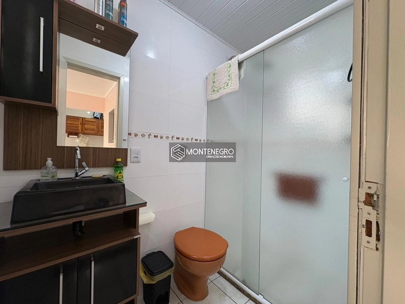 APARTAMENTO JK TRANSFORMADO 1 DORMITÓRIO NA PRAIA DE CAPÃO NOVO: 14ª foto da galeria de imagens do imóvel