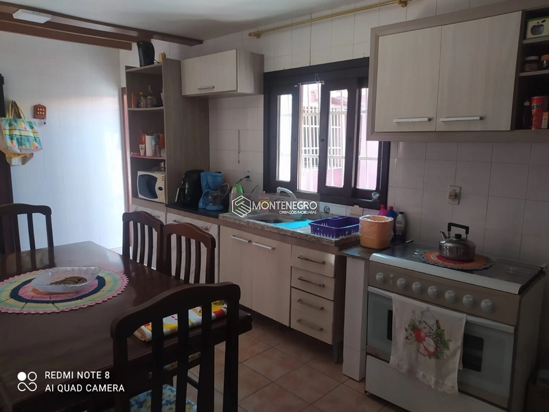 Casa na rua das Margaridas.: 9ª foto da galeria de imagens do imóvel