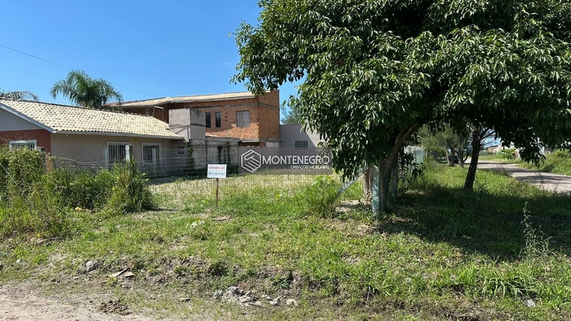 EXCELENTE TERRENO NA PRAIA DE CAPÃO NOVO A POUCOS METROS MAR: 4ª foto da galeria de imagens do imóvel