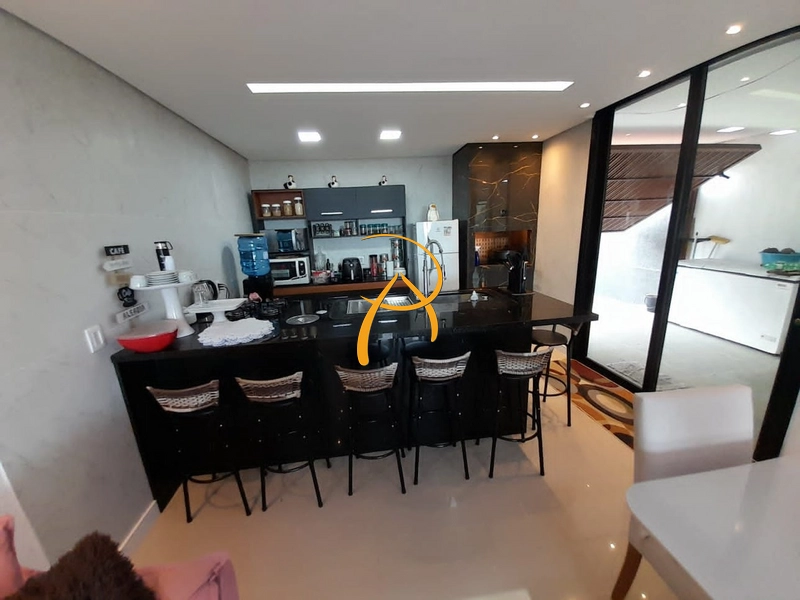 : 13ª foto da galeria de imagens do imóvel