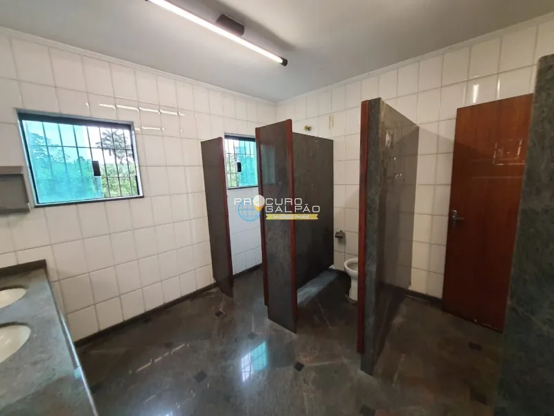 Salão sobreloja: 3ª foto da galeria de imagens do imóvel