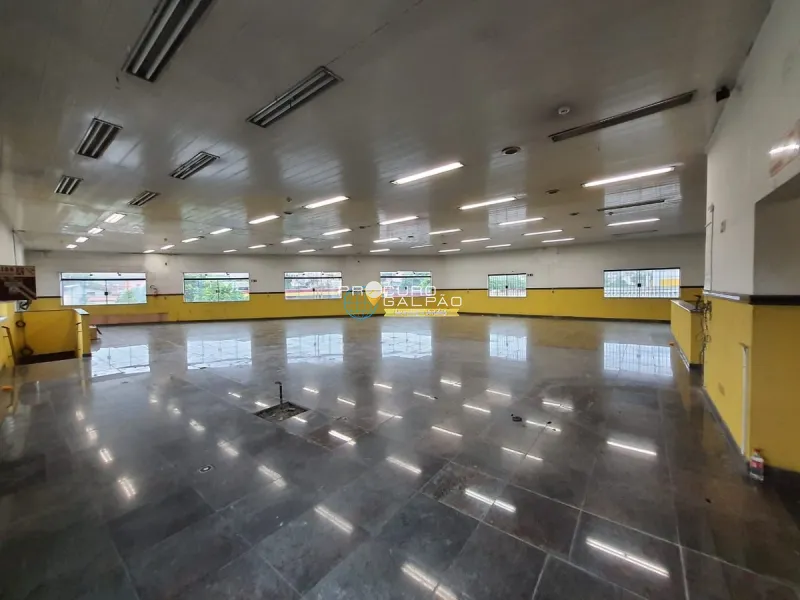 Salão sobreloja: 1ª foto da galeria de imagens do imóvel