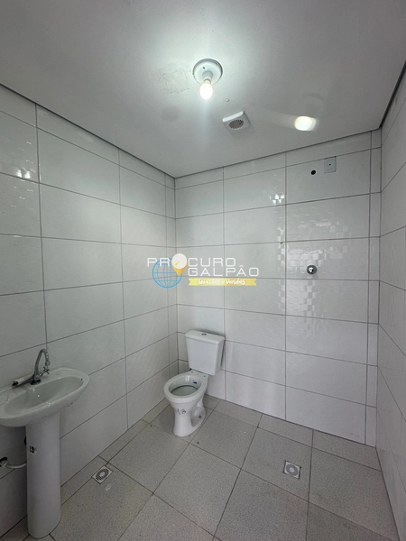 Galpão Comercial/Industrial com Pé Direito de 6 Metros – ZUP 1: 8ª foto da galeria de imagens do imóvel