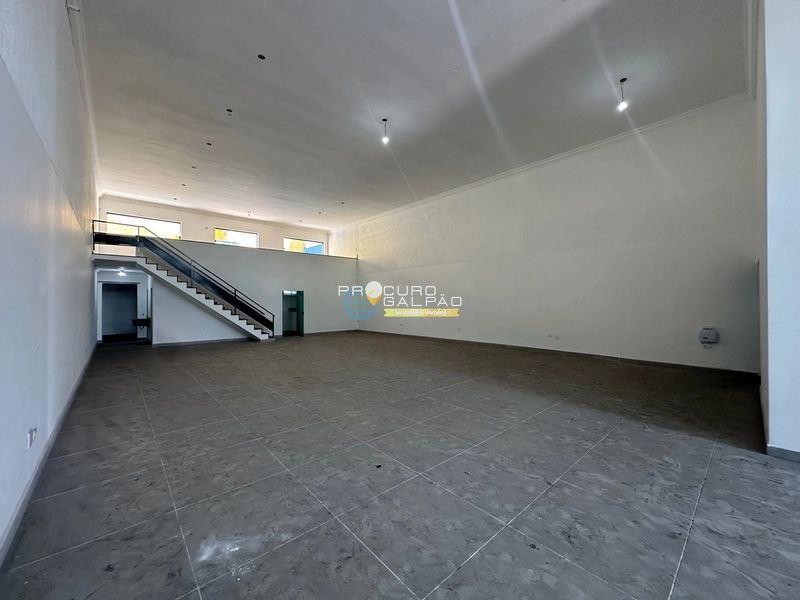 Galpão com Mezanino e Infraestrutura Completa Santo André: 1ª foto da galeria de imagens do imóvel