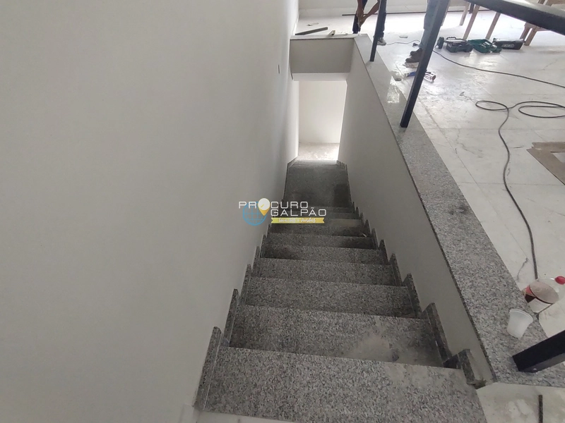 Galpão Novíssimo de 450m² – Centro de São Bernardo: 5ª foto da galeria de imagens do imóvel