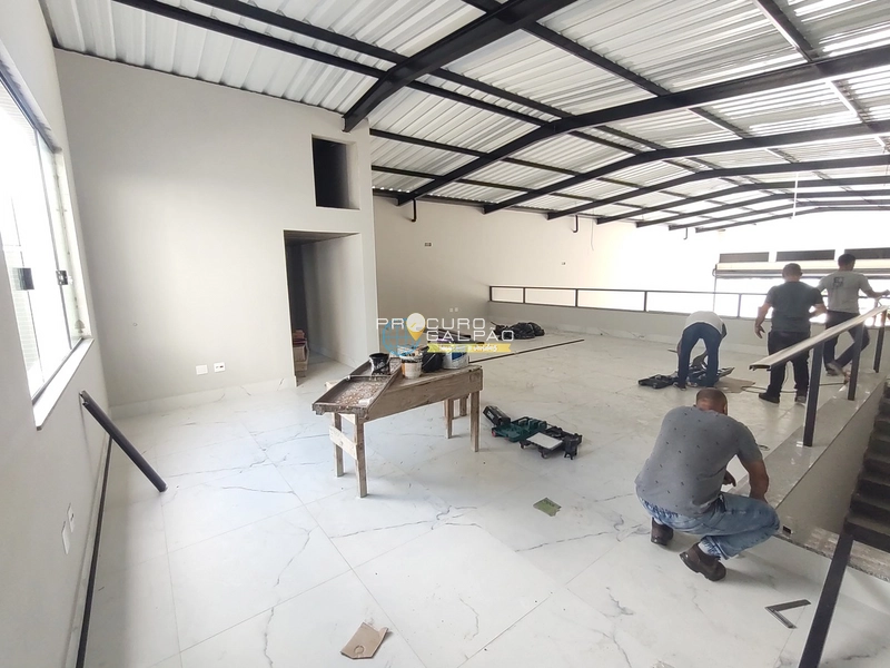 Galpão Novíssimo de 450m² – Centro de São Bernardo: 3ª foto da galeria de imagens do imóvel