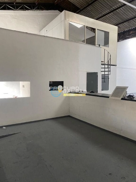 Galpão Amplo – 292 m² – Demarchi, São Bernardo do Campo/SP: 3ª foto da galeria de imagens do imóvel