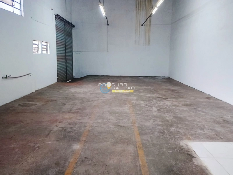 OPORTUNIDADE EM DIADEMA GALPÃO R$ 5.500 POR MÊS - RUA LARGA DE ESQUINA: 8ª foto da galeria de imagens do imóvel