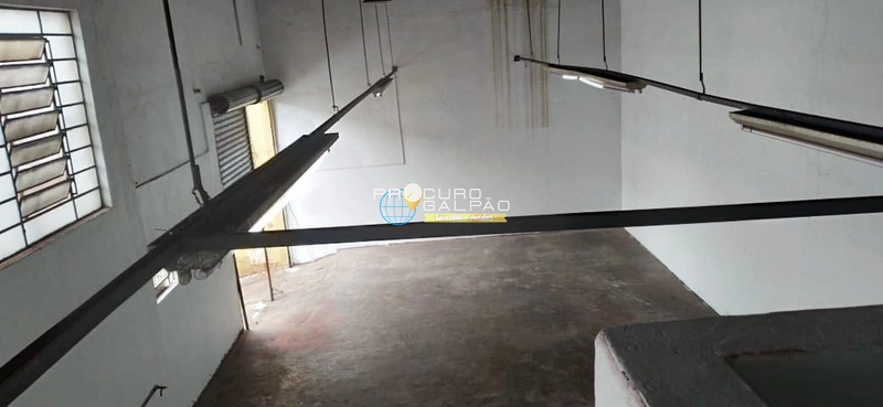 OPORTUNIDADE EM DIADEMA GALPÃO R$ 5.500 POR MÊS - RUA LARGA DE ESQUINA: 5ª foto da galeria de imagens do imóvel