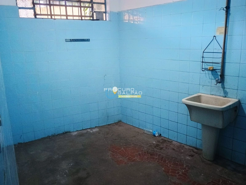 OPORTUNIDADE EM DIADEMA GALPÃO R$ 5.500 POR MÊS - RUA LARGA DE ESQUINA: 7ª foto da galeria de imagens do imóvel