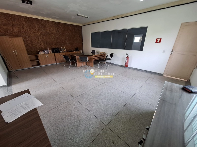 Galpão + Loja em Terreno Amplo – Venda ou Locação com Ótima Estrutura!: 9ª foto da galeria de imagens do imóvel