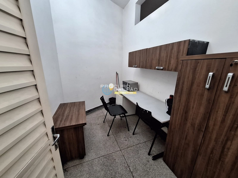 Galpão + Loja em Terreno Amplo – Venda ou Locação com Ótima Estrutura!: 13ª foto da galeria de imagens do imóvel