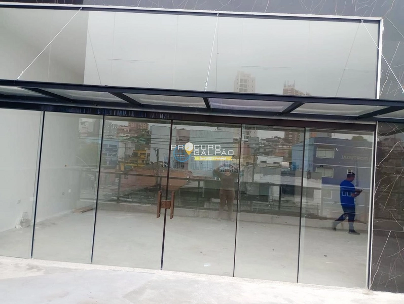 Oportunidade: Galpão Moderno em Rua Movimentada, Próximo ao Centro!: 4ª foto da galeria de imagens do imóvel