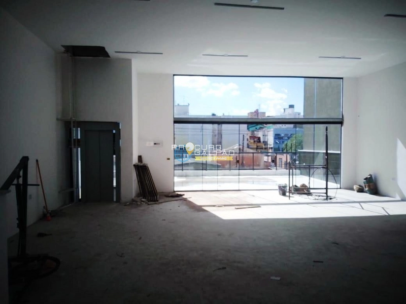 Oportunidade: Galpão Moderno em Rua Movimentada, Próximo ao Centro!: 1ª foto da galeria de imagens do imóvel
