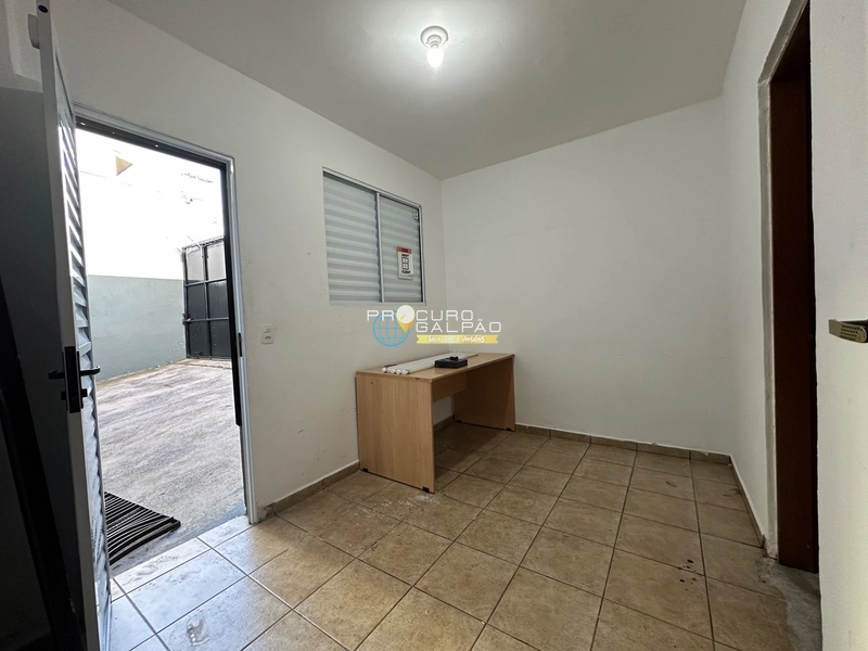 Oportunidade de Locação - Galpão Sacadura Cabral – 500 m²: 4ª foto da galeria de imagens do imóvel