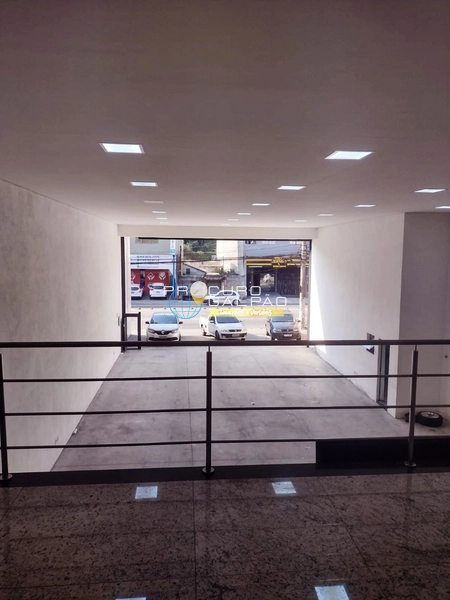 OPORTUNIDADE - SALÃO Via Movimentada de Mauá – 300 m², 6m de Altura: 5ª foto da galeria de imagens do imóvel