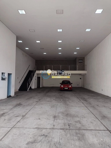 OPORTUNIDADE - SALÃO Via Movimentada de Mauá – 300 m², 6m de Altura: 1ª foto da galeria de imagens do imóvel