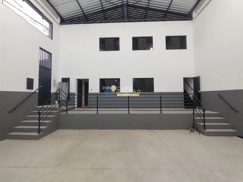 Galpão Industrial Novíssimo de 480m² – VILA NOVA YORK: 3ª foto da galeria de imagens do imóvel