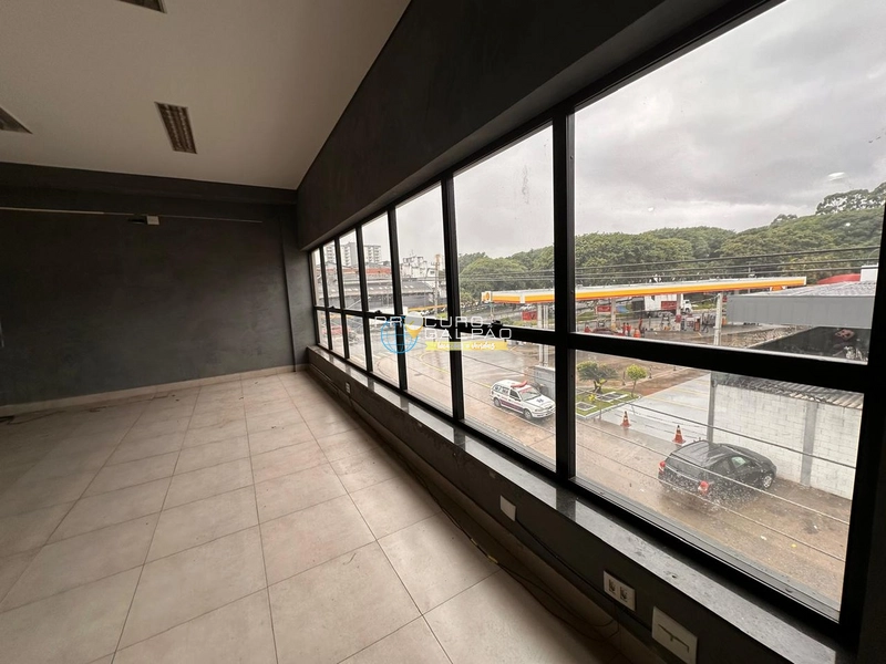 Galpão com Pé-Direito de 9,6m – Próximo à Marginal Tietê: 11ª foto da galeria de imagens do imóvel