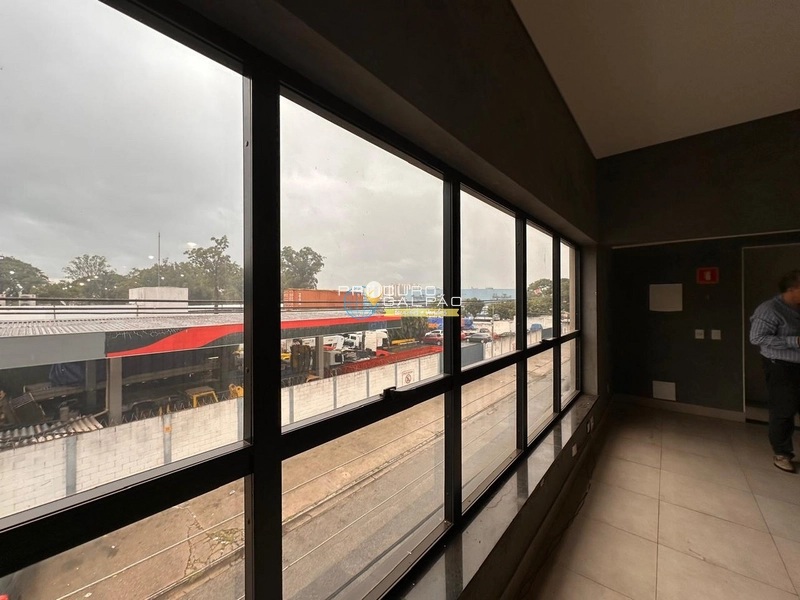 Galpão com Pé-Direito de 9,6m – Próximo à Marginal Tietê: 12ª foto da galeria de imagens do imóvel