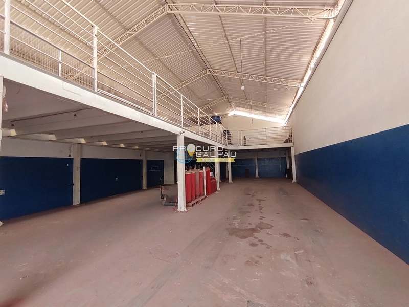 Galpão 450 m² – Rudge Ramos: 1ª foto da galeria de imagens do imóvel