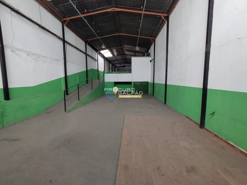 Galpão 300m² | Utinga – Santo André: 3ª foto da galeria de imagens do imóvel