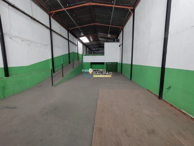 Galpão 300m² | Utinga – Santo André: 2ª foto da galeria de imagens do imóvel