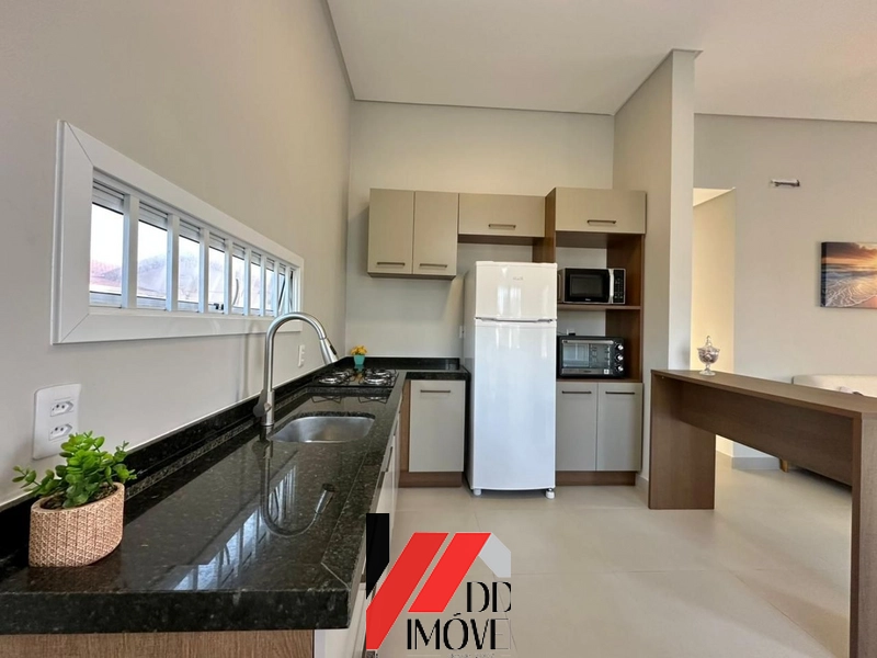 CASA A VENDA SOZINHA NO PÁTIO: 12ª foto da galeria de imagens do imóvel