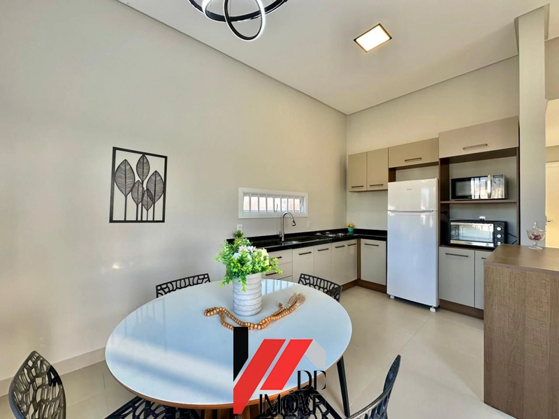 CASA A VENDA SOZINHA NO PÁTIO: 15ª foto da galeria de imagens do imóvel