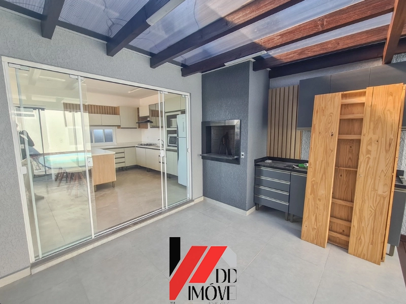 CASA COM 3 DORMITÓRIOS COM SUÍTE E CLOSET!: 18ª foto da galeria de imagens do imóvel