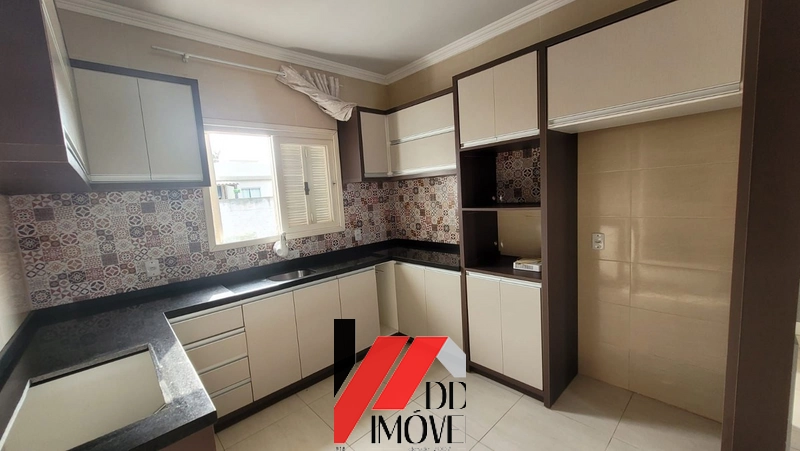 CASA EM TERRENO INTEIRO E FRENTE MAR: 12ª foto da galeria de imagens do imóvel