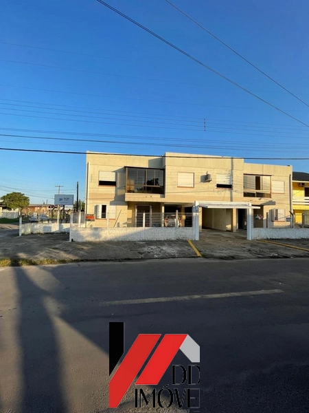 PRÉDIO DE ESQUINA À VENDA COM 5 APARTAMENTOS PRÓXIMO A RS 407: 1ª foto da galeria de imagens do imóvel