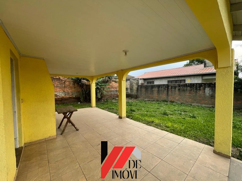 CASA DE ESQUINA BEM LOCALIZADA EM CAPÃO DA CANOA: 11ª foto da galeria de imagens do imóvel