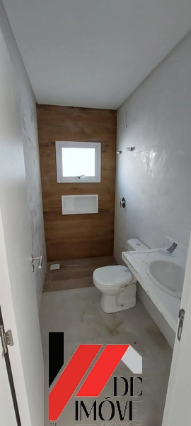 VENDO CASA APENAS UMA QUADRA DO MAR !!!: 7ª foto da galeria de imagens do imóvel