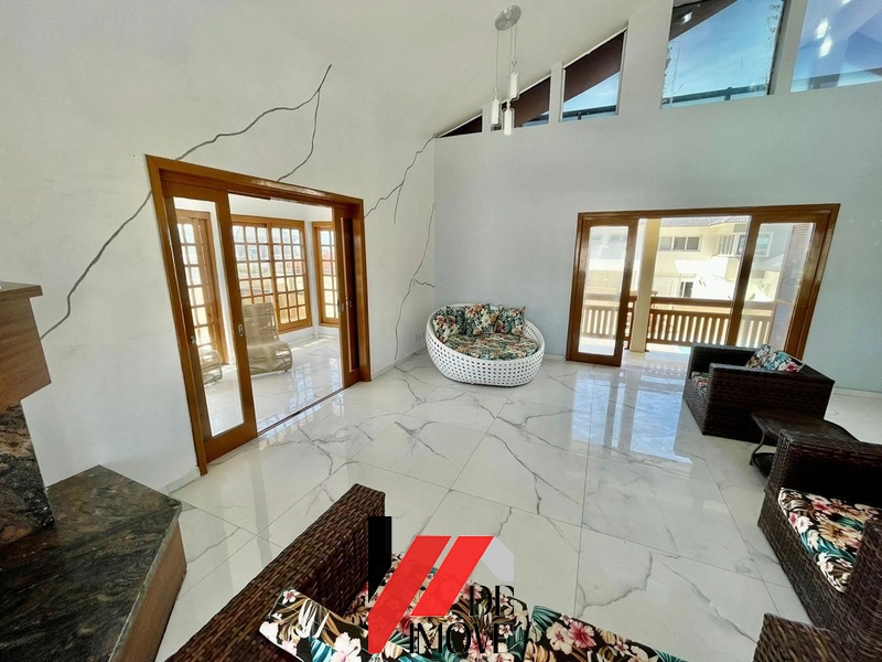 CASA ALTO PADRÃO A DUAS QUADRAS DO MAR !!!: 5ª foto da galeria de imagens do imóvel