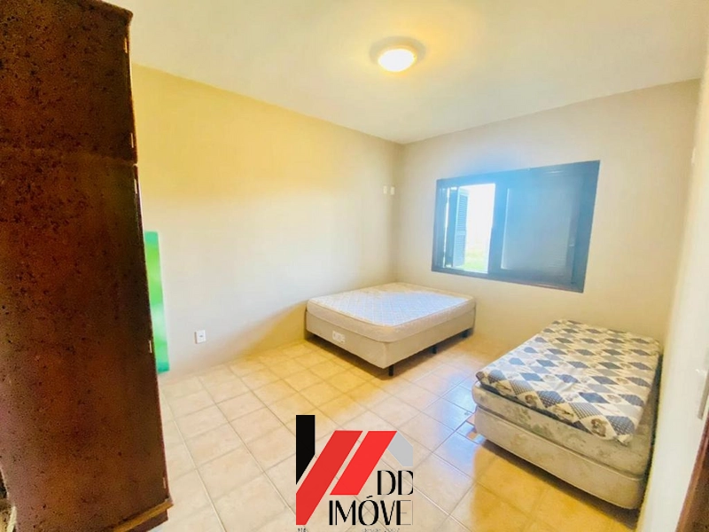 CASA COM DOIS TERRENOS DE ESQUINA: 21ª foto da galeria de imagens do imóvel