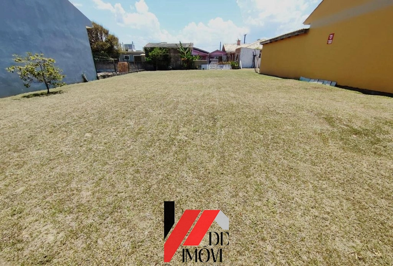 Terreno a uma quadra do mar!!!: 1ª foto da galeria de imagens do imóvel