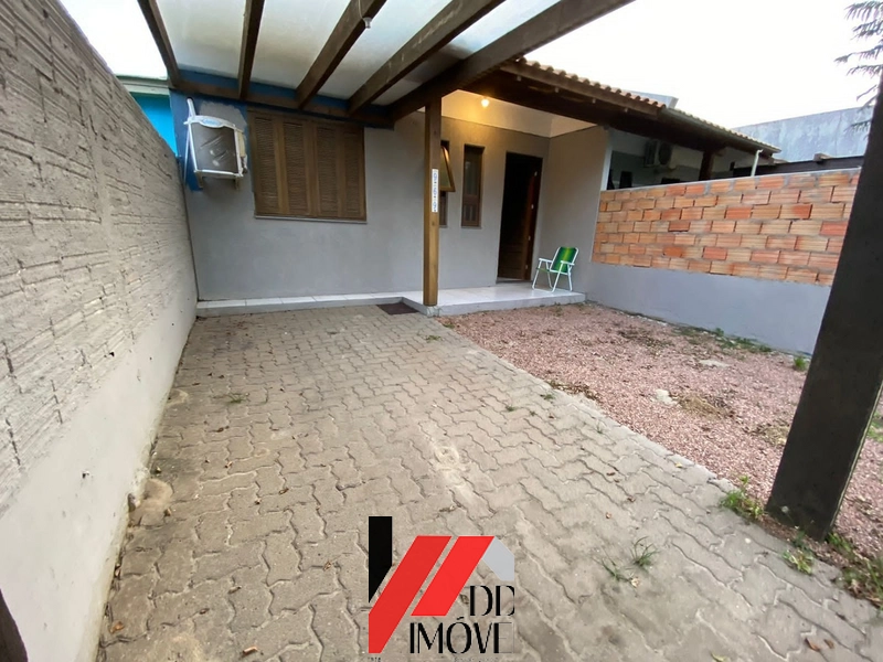 CASA A VENDA NO BAIRRO GUARANI COM 2 DORMITÓRIOS: 2ª foto da galeria de imagens do imóvel