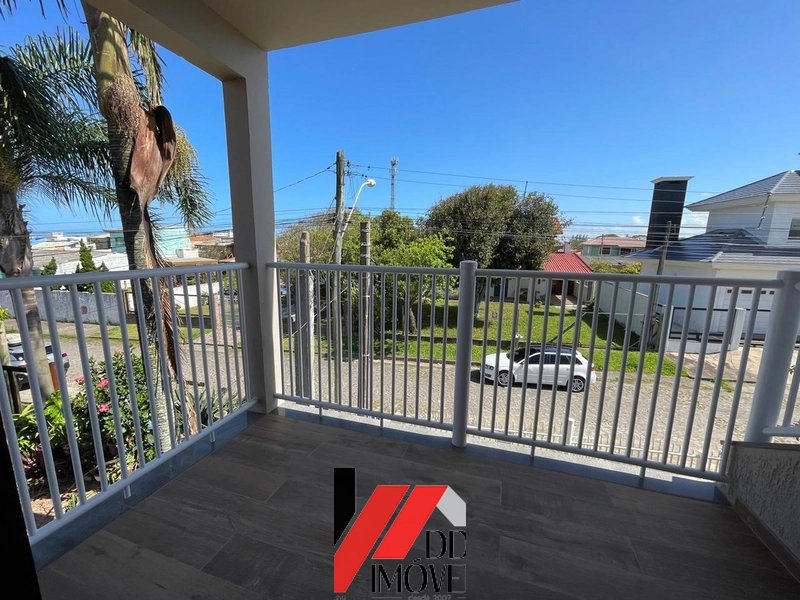 PARA VOCÊ QUE TEM FAMILIA GRANDE. SOBRADO COM 4 DORM, 3 QUADRAS DO MAR: 21ª foto da galeria de imagens do imóvel