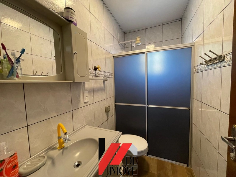 PARA VOCÊ QUE TEM FAMILIA GRANDE. SOBRADO COM 4 DORM, 3 QUADRAS DO MAR: 24ª foto da galeria de imagens do imóvel