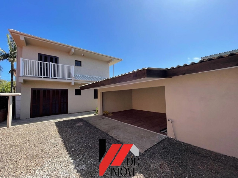 PARA VOCÊ QUE TEM FAMILIA GRANDE. SOBRADO COM 4 DORM, 3 QUADRAS DO MAR: 7ª foto da galeria de imagens do imóvel