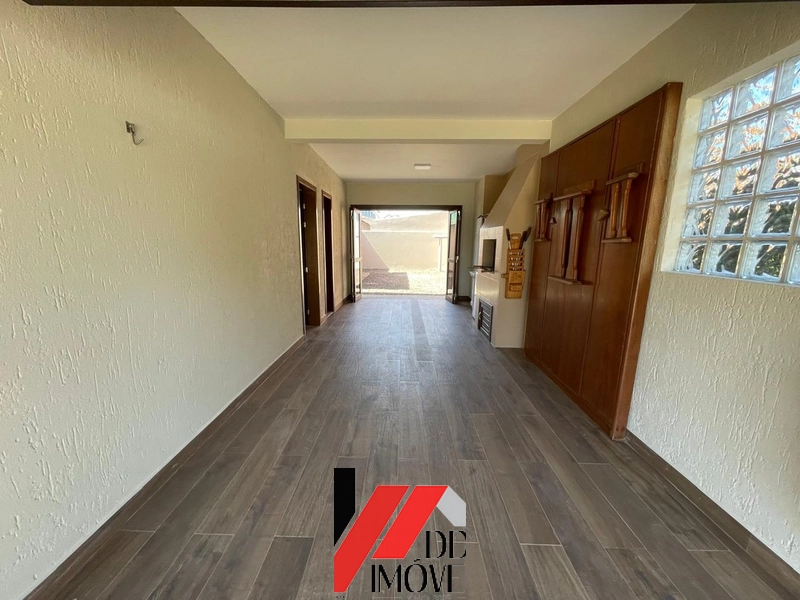 PARA VOCÊ QUE TEM FAMILIA GRANDE. SOBRADO COM 4 DORM, 3 QUADRAS DO MAR: 17ª foto da galeria de imagens do imóvel